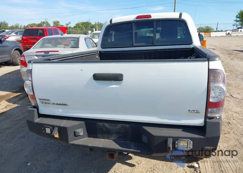 2013 Toyota Tacoma Double Cab from USA, damaged, VIN 3TMLU4EN1DM111396